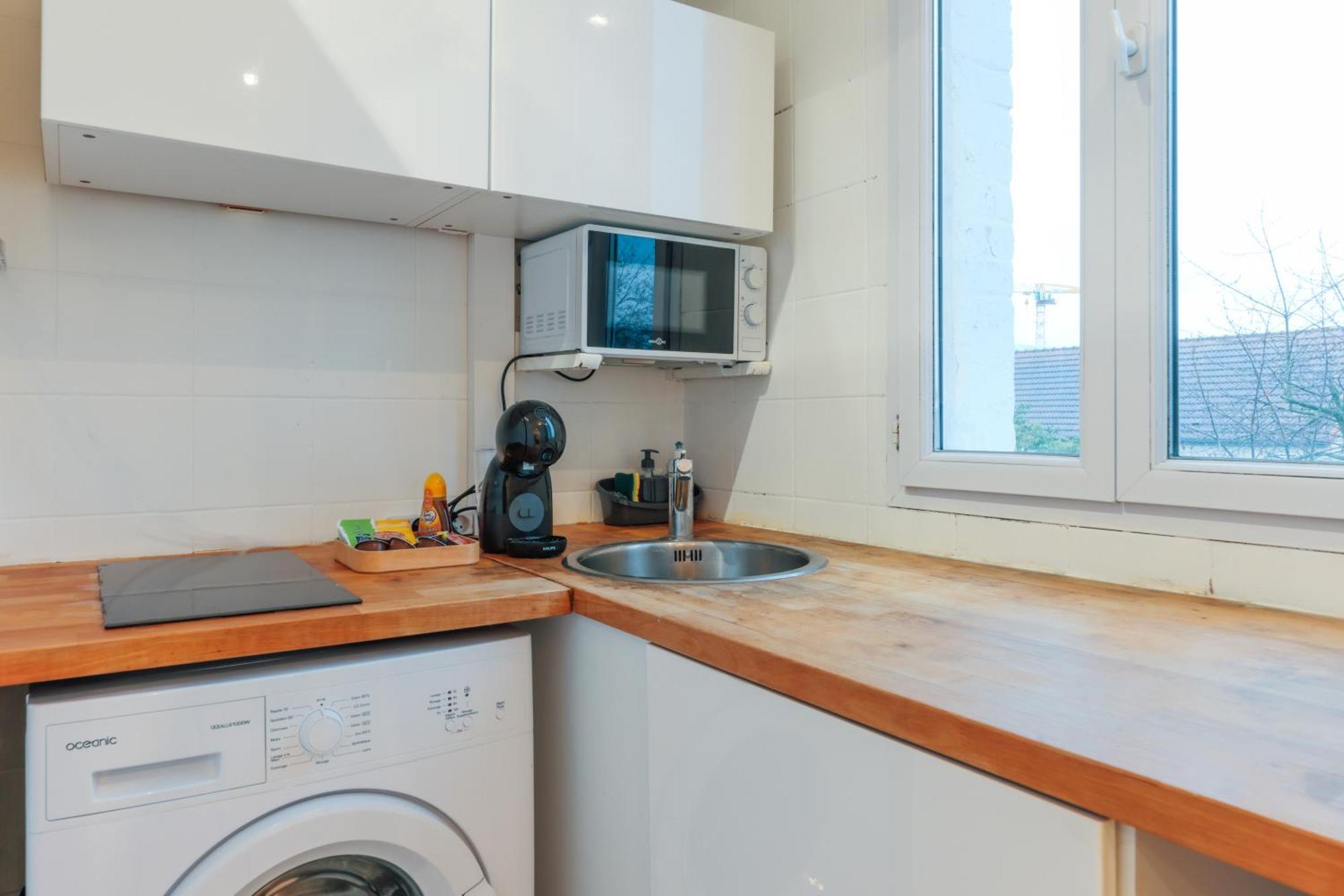 Apartment Bel Equipe De 24m2, Proche Paris Nanterre
